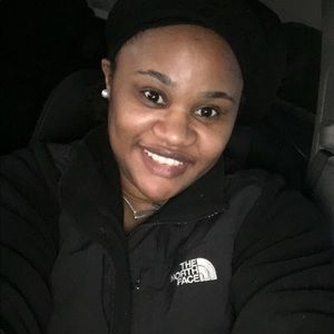 Meet your Posher, Charissa